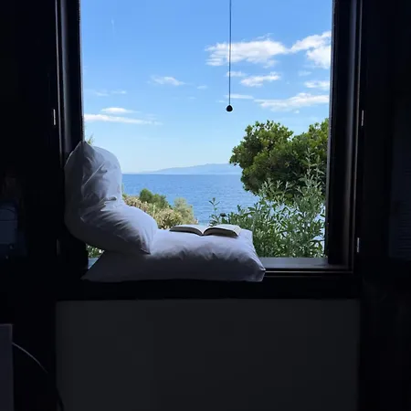 Athos Cape Aparthotel 3*