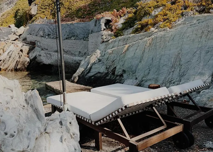 Athos Cape Aparthotel 3*